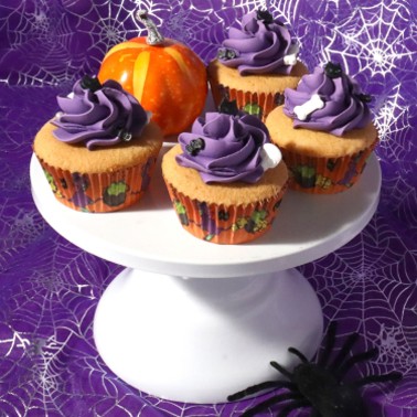 Cupcake cups witches aluminum line 30 pieces PME