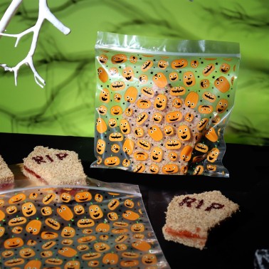 20 Halloween sladkosti tašky 18.3 x 17,5 cm