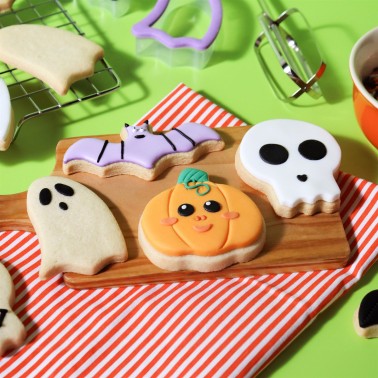 Set 4 tagliabiscotti Halloween PME