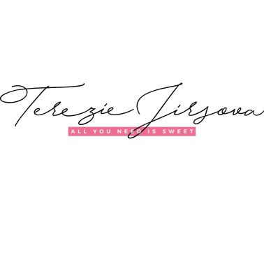 Foglia in cialda rosa 100 pezzi  - Terezie Jirsova in vendita su Sugarmania.it